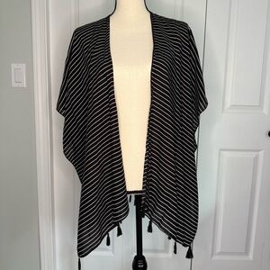 Black and White Striped Boho‎ Kimono cover up with Tassels OS cool flowy fabric